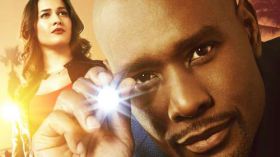 Rosewood 2015 TV 002 Jaina Lee Ortiz, Morris Chestnut