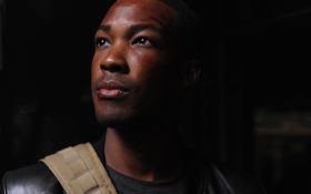 24 Dziedzictwo (2016) TV 24 Legacy 006 Corey Hawkins jako Eric Carter