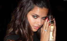 Adriana Lima 37