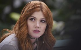 Shadowhunters (2016) TV 010 Katherine McNamara jako Clary Fray