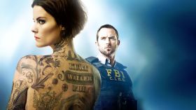 Blindspot Mapa zbrodni (2015) TV 027 Jaimie Alexander jako Jane Doe, Sullivan Stapleton jako Kurt Weller