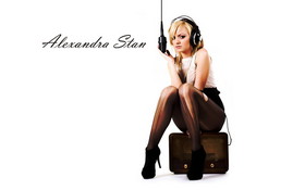 Alexandra Stan 003