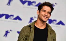 Tyler Posey 007