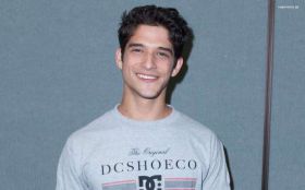 Tyler Posey 008