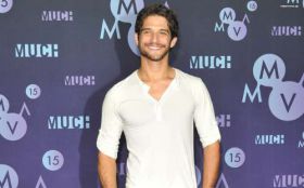 Tyler Posey 013