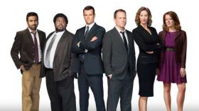 Battle Creek 2015 TV 001 Kal Penn, Grapevine, Josh Duhamel, Dean Winters, Janet McTeer, Aubrey Dollar