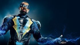 Black Lightning (Serial TV 2018- ) 006 Cress Williams jako Jefferson Pierce (Black Lightning)