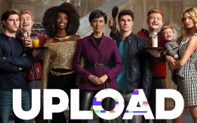 Upload (Serial TV 2020-) 003 Andy Allo jako Nora Antony, Robbie Amell jako Nathan Brown, Zainab Johnson jako Aleesha, Allegra Edwards jako Ingrid Kannerman, Kevin Bigley jako Luke, Owen Daniels jako AI