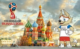 FIFA World Cup Russia 2018 037 Mistrzostwa Swiata w Pilce Noznej Rosja 2018, Logo, Maskotka, Cerkiew Wasyla Blogoslawionego, Moskwa