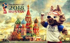 FIFA World Cup Russia 2018 039 Maskotka, Moskwa, Cerkiew Wasyla Blogoslawionego