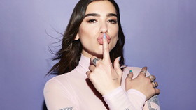 Dua Lipa 030