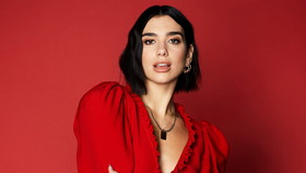 Dua Lipa 048 2019