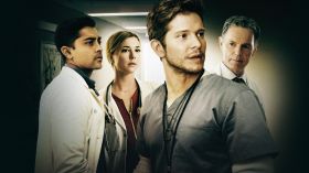 Rezydenci (2018) Serial TV - The Resident 018 Dr Devon Pravesh, Nicolette Nevin, Dr Conrad Hawkins, Dr Randolph Bell