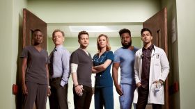 Rezydenci (2018) Serial TV - The Resident 021