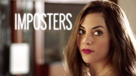 Oszusci (2017-2018) Serial TV Imposters 007 Inbar Lavi jako Maddie - Ava - Alice - Saffron