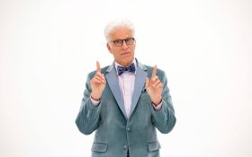 Dobre miejsce (2016) serial TV - The Good Place 014 Ted Danson jako Michael