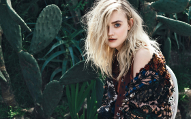 Dakota Fanning 037