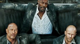 Szybcy i wsciekli Hobbs i Shaw (2019) Fast & Furious presents Hobbs & Shaw 017 Idris Elba jako Brixton, Dwayne Johnson jako Luke Hobbs, Jason Statham jako Deckard Shaw