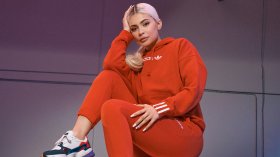 Kylie Jenner 084 Adidas, Czerwony Dres