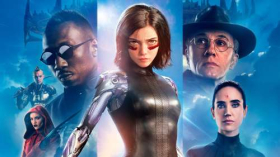 Alita Battle Angel (2019) 040 Rosa Salazar jako Alita, Mahershala Ali jako Vector, Christoph Waltz jako Dr Dyson Ido, Jennifer Connelly jako Chiren, Ed Skrein jako Zapan, Eiza Gonzalez jako Nyssiana