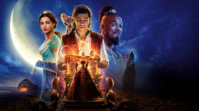 Aladyn (2019) Aladdin 021 Naomi Scott jako Jasmine, Mena Massoud jako Aladyn, Will Smith jako Dzin i Marynarz, Marwan Kenzari jako Jafar