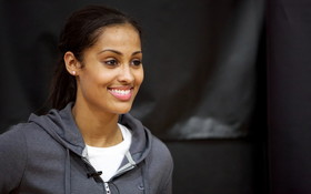 Skylar Diggins 006