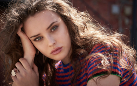 Katherine Langford 001