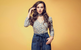 Katherine Langford 014