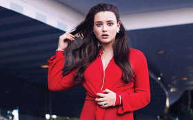 Katherine Langford 015 Glamour Mexico