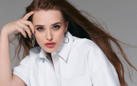 Katherine Langford 032 Loreal Paris 2020