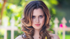 Laura Marano