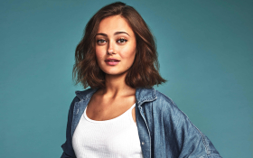 Ella Purnell 013 2019