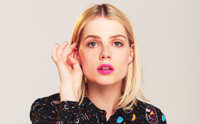 Lucy Boynton 001