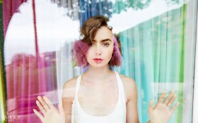 Lily Collins 003