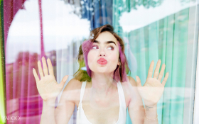 Lily Collins 004