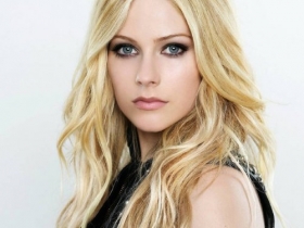 Avril Lavigne 68
