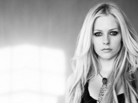 Avril Lavigne 84