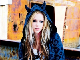 Avril Lavigne 90