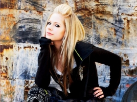 Avril Lavigne 93
