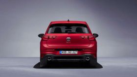 Volkswagen Golf GTI 2021 002