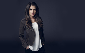 Marie Avgeropoulos 002