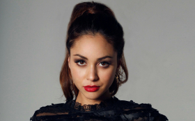 Lindsey Morgan 007