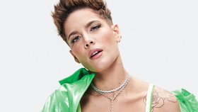 Halsey 001 Glamour 2019