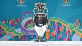 UEFA Euro 2020 006 Puchar, Background