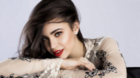 Sofia Carson 011