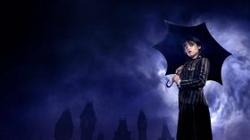 Wednesday (Serial TV 2022-) 009 Jenna Ortega jako Wednesday Addams