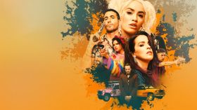 Sky Rojo (Serial TV 2021- ) 011  Yany Prado jako Gina, Veronica Sanchez jako Coral, Lali Esposito jako Wendy, Miguel Angel Silvestre jako Moises, Asier Etxeandia jako Romeo