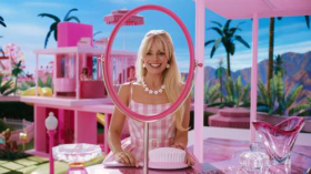 Barbie 2023 007 Margot Robbie jako Barbie