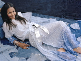 Samantha Mumba 04