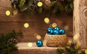 Swieta, Boze Narodzenie,Christmas 2019 Kosz, Bombki Niebieskie, Swierk, Szyszki, Drewno